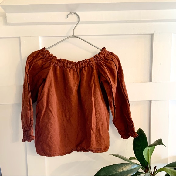 Rust coloured top, Joe Fresh, ruffle, off the shoulder - Picture 4 of 5